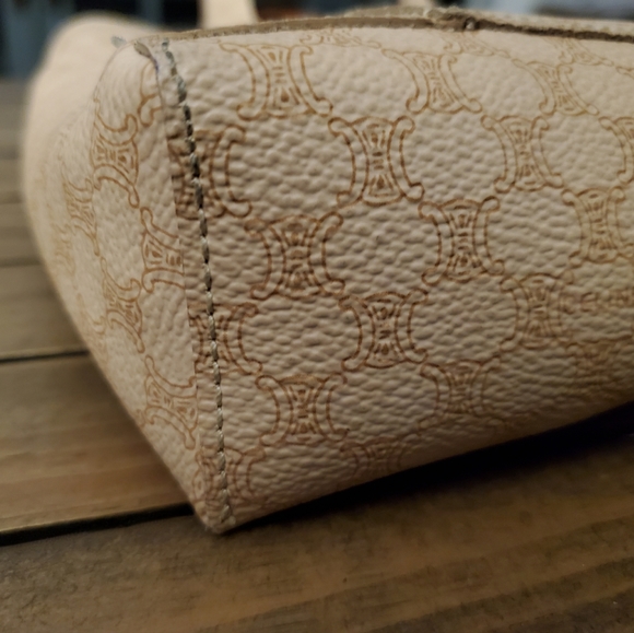 ***Sold on another platform*** Celine vintage handbag Honeycomb monogram canvas - Picture 3 of 11